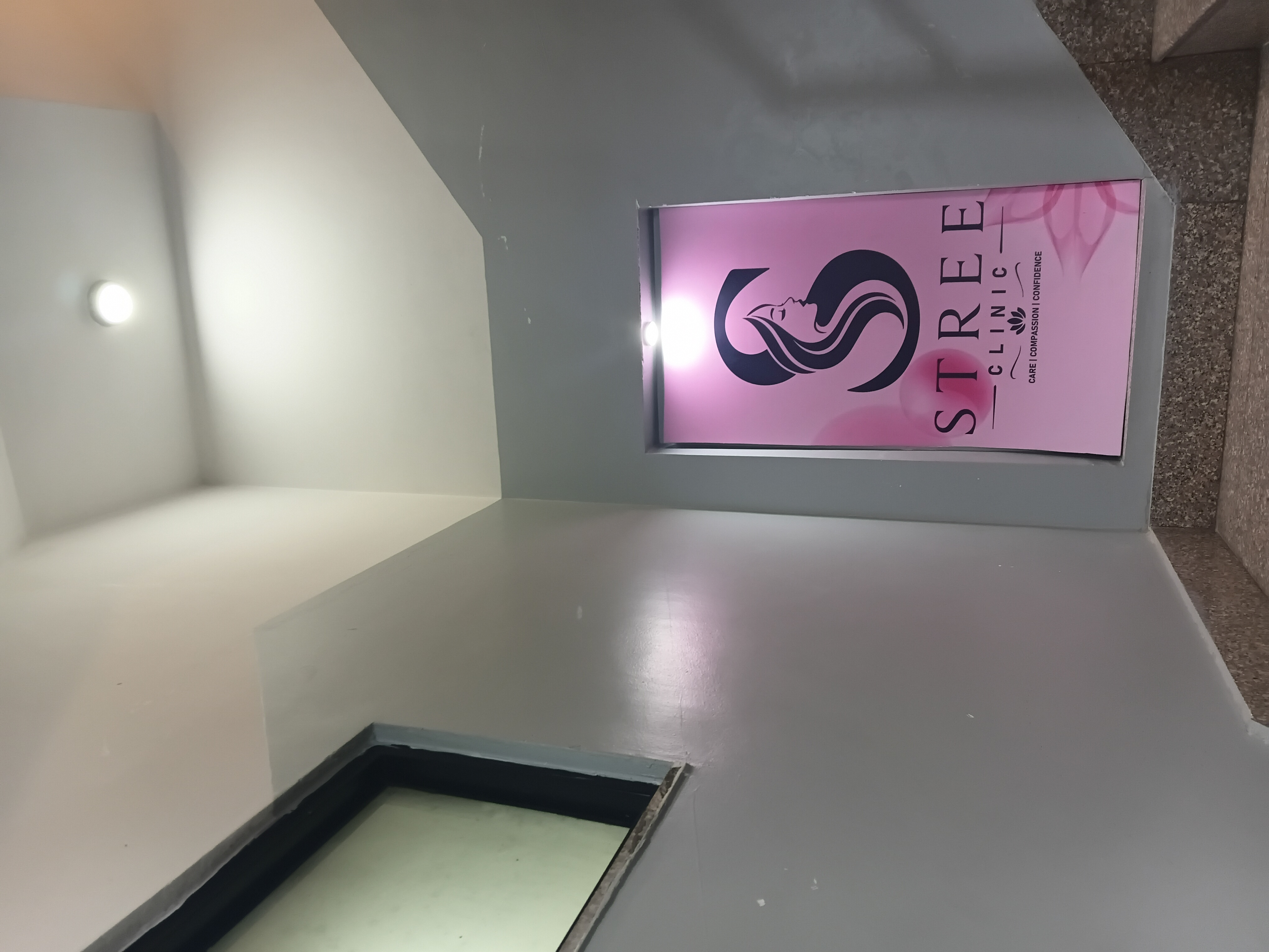 Stree Clinic Treatment Room